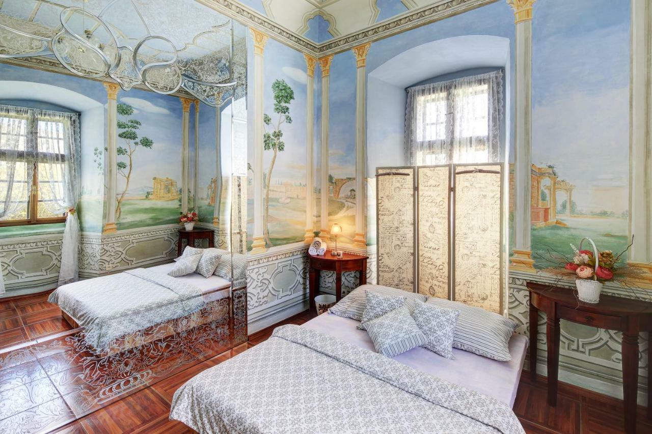 Dům zámeckých kaplanů Hotel Valec Esterno foto